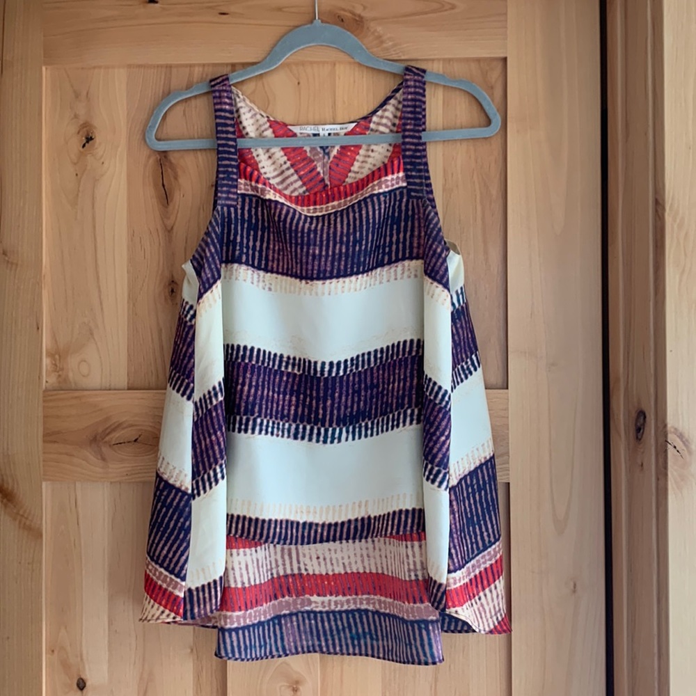 High low flowy blouse.